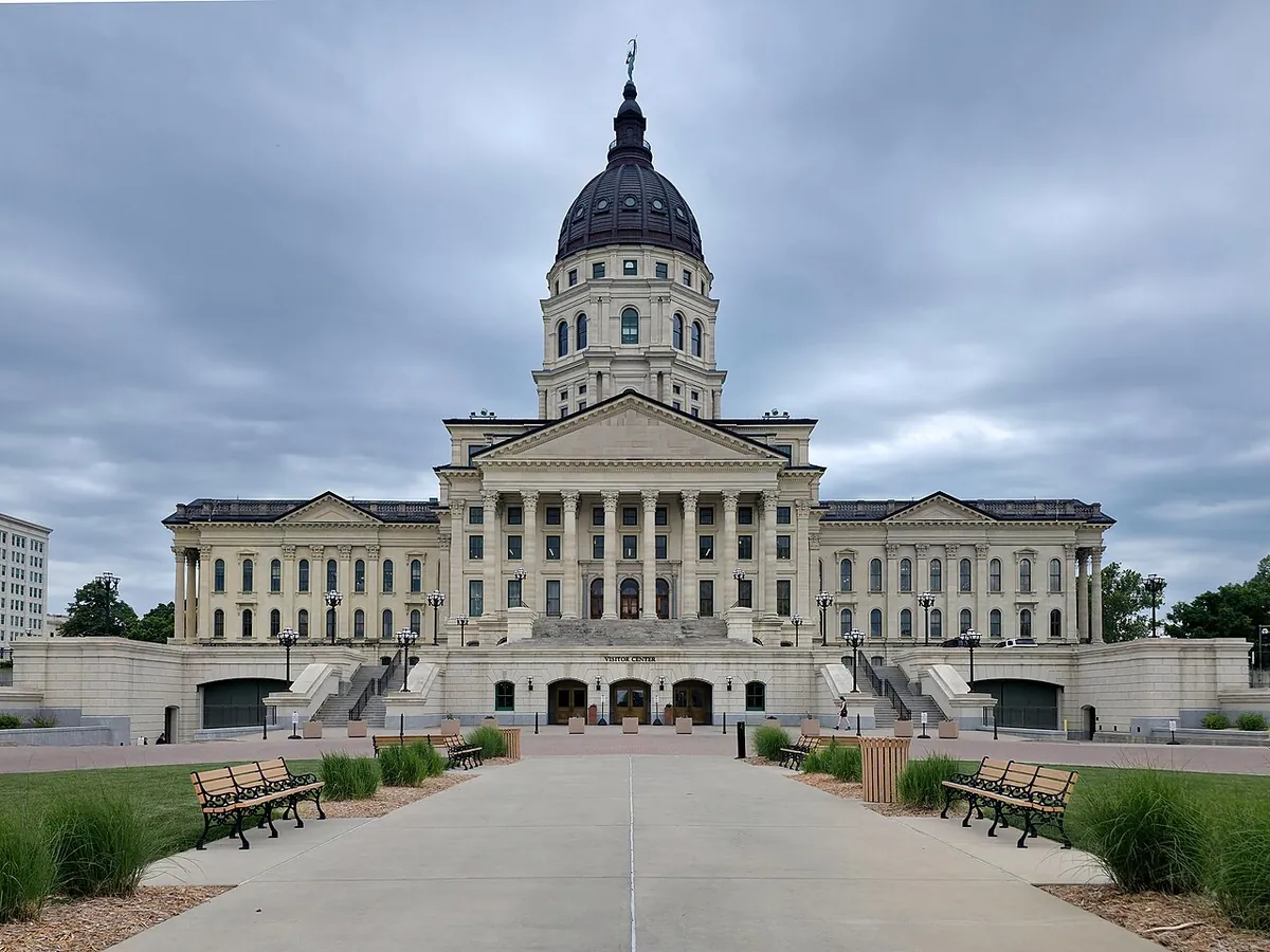 The Kansas State Capitol in Topeka, seen from outside